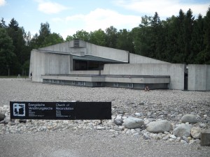 Lagarul de la Dachau - biserica5