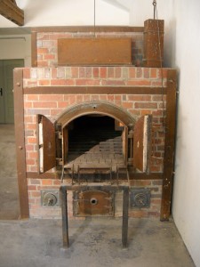 Lagarul de la Dachau - crematoriu3