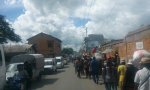 oameni si masini Antananarivo Madagascar