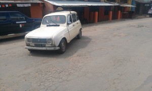 masina veche Antananarivo Madagascar1