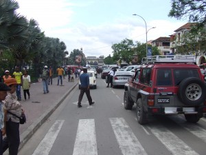 oameni si masini Antananarivo Madagascar5