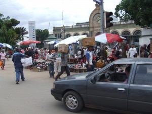 oameni si masini Antananarivo Madagascar6