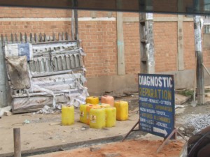 bidoane cu apa Antananarivo Madagascar