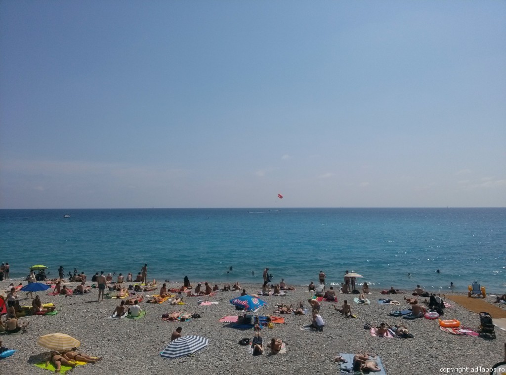 plajă Nisa Coasta de Azur